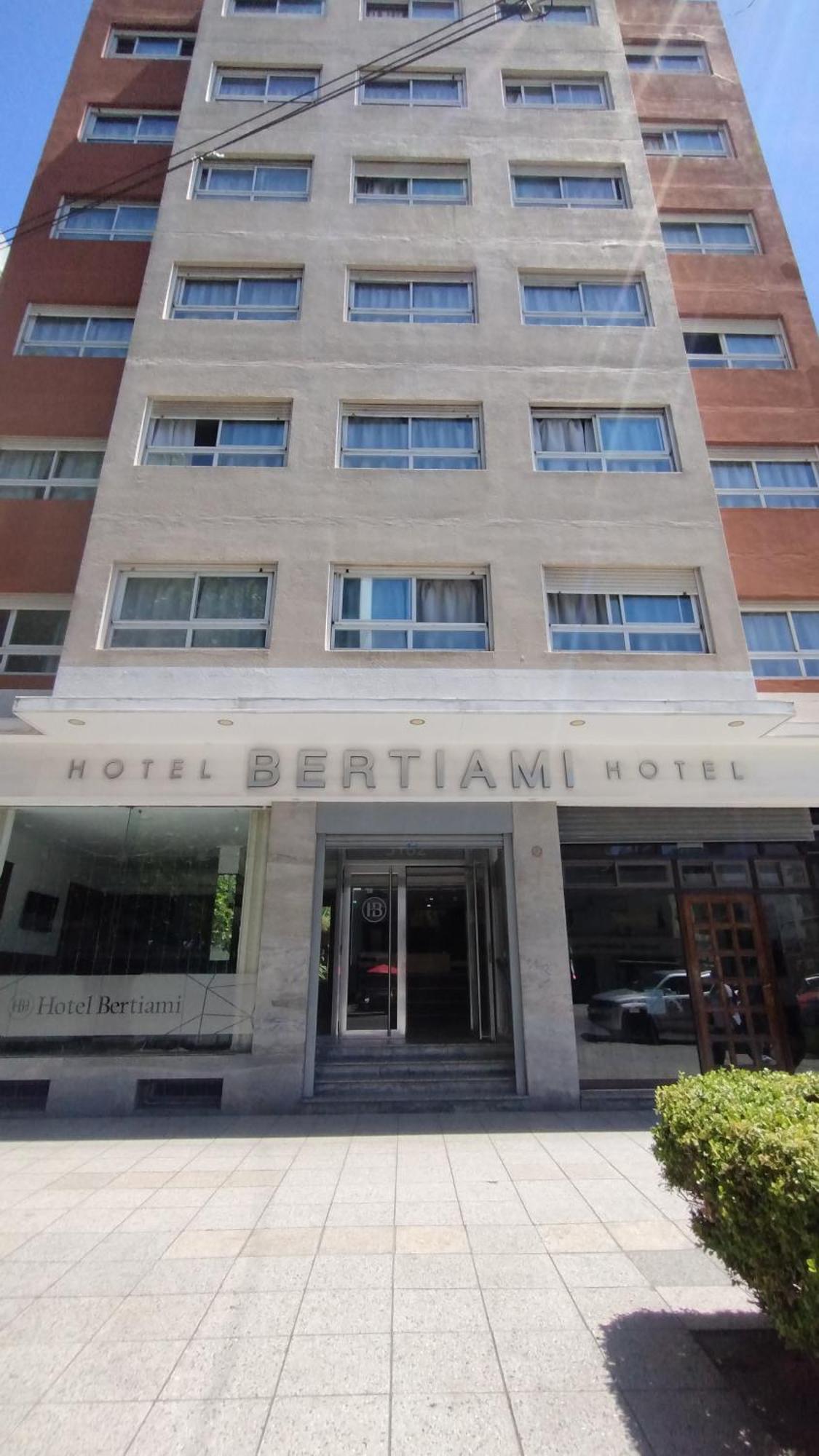 Hotel Bertiami Мар-дель-Плата Экстерьер фото